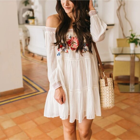 Free People Sunbeams Hippie Boho Off Shoulder Embroidered Tiered Dress Medium - Picture 1 of 5